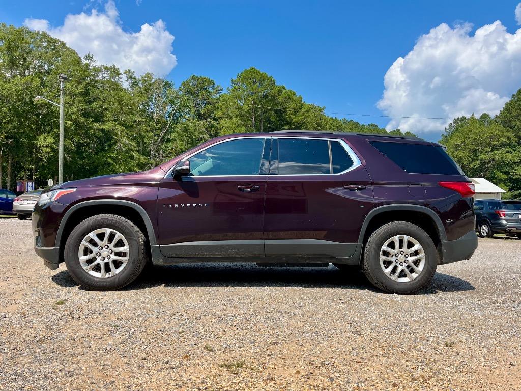 2020 Chevrolet Traverse 1LT's photo