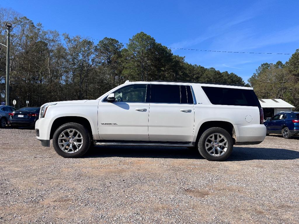 2020 GMC Yukon XL SLT Standard Edition's photo