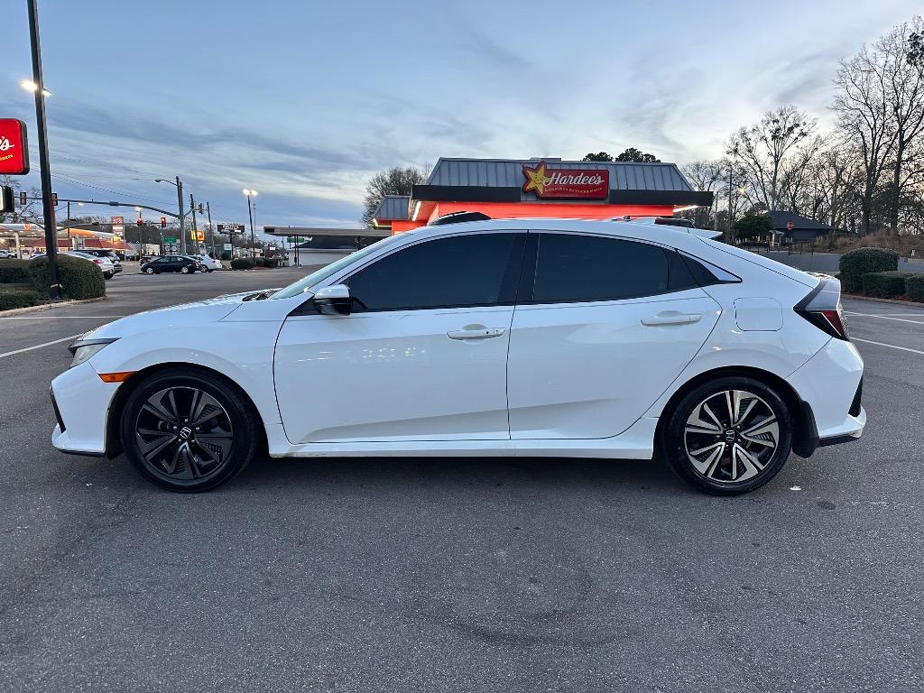 2017 Honda Civic Hatchback EX's photo