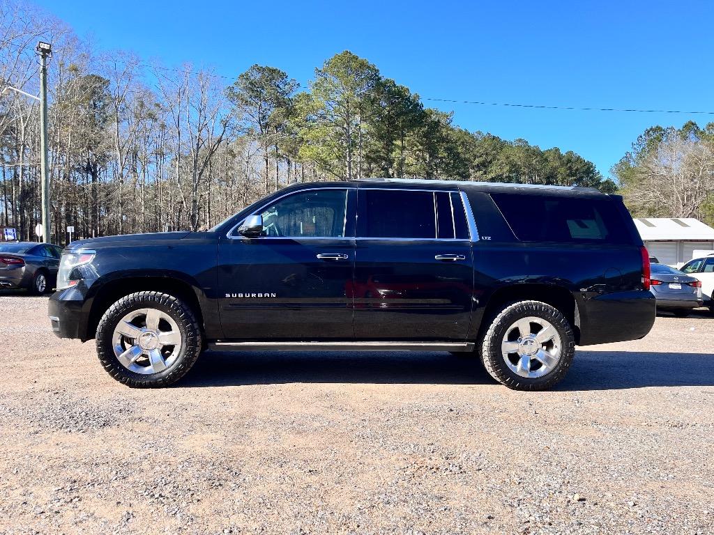 2015 Chevrolet Suburban LTZ's photo