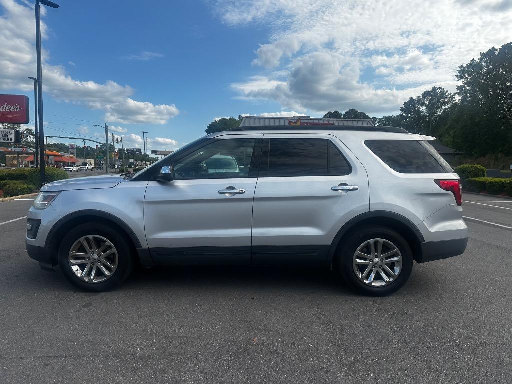 2016 Ford Explorer Base